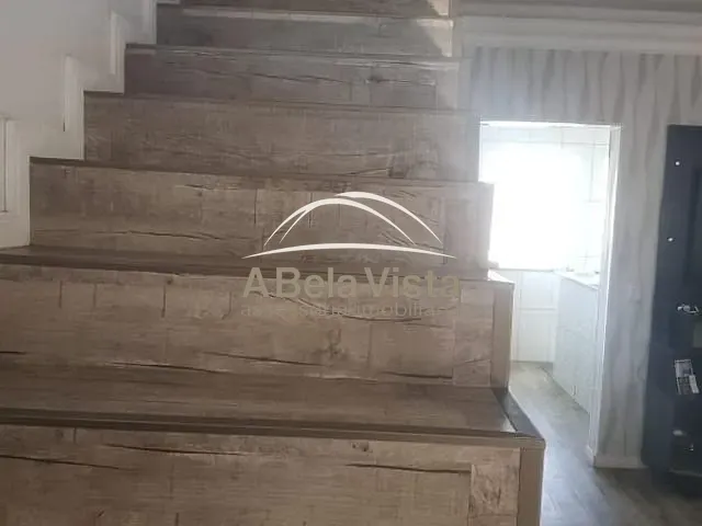 Sobrado 3 quartos e 1 banheiro, à venda, no bairro Santa Maria em Osasco