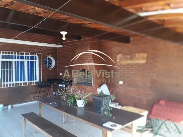 Sobrado com 150m² 3 quartos e 2 banheiros, à venda, no bairro Padroeira em Osasco