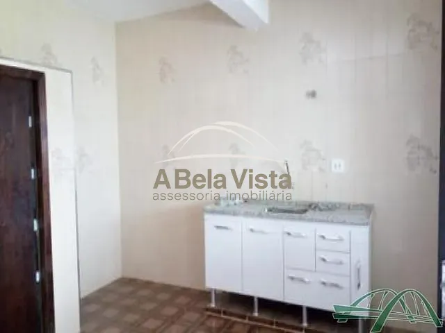 Sobrado com 510m² 2 quartos e 2 banheiros, à venda, no bairro Vila Osasco em Osasco