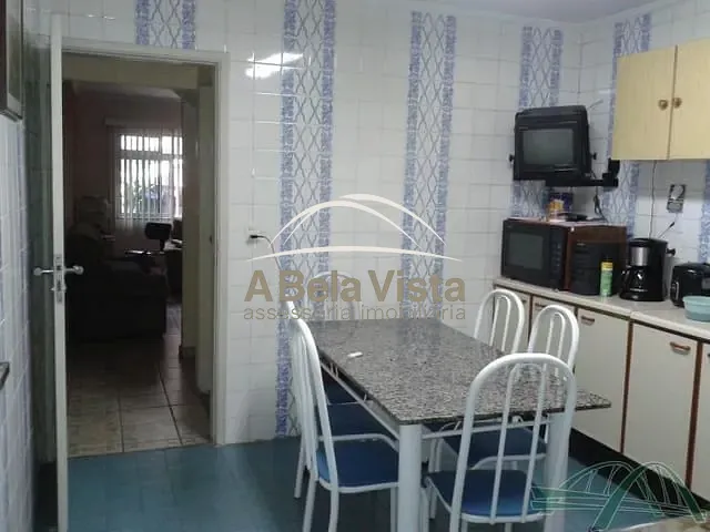 Sobrado com 150m² 2 quartos e 1 banheiro, à venda, no bairro Vila Sonia do Taboao em Taboão da Serra