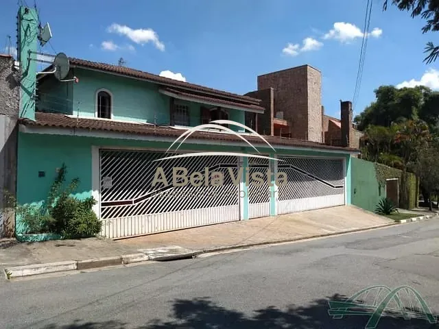 Sobrado 5 quartos e 6 banheiros, à venda, no bairro City Bussocaba em Osasco