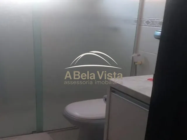 Sobrado com 250m² 3 quartos e 2 banheiros, à venda, no bairro Jardim D'abril em Osasco