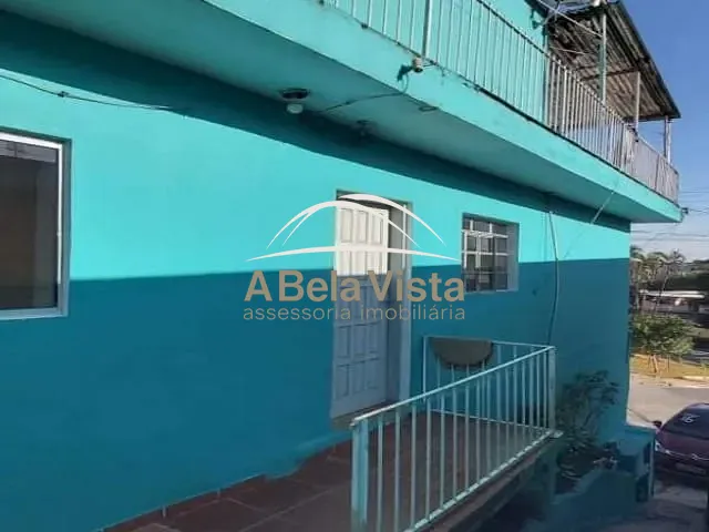 Sobrado com 198m² 5 quartos e 6 banheiros, à venda, no bairro Ayrosa em Osasco