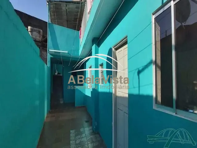 Sobrado com 198m² 5 quartos e 6 banheiros, à venda, no bairro Ayrosa em Osasco