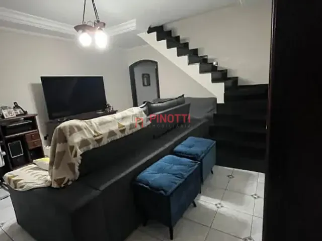 Sobrado 3 quartos e 2 banheiros, à venda, no bairro Parque Selecta(Montanhão) em São Bernardo do Campo