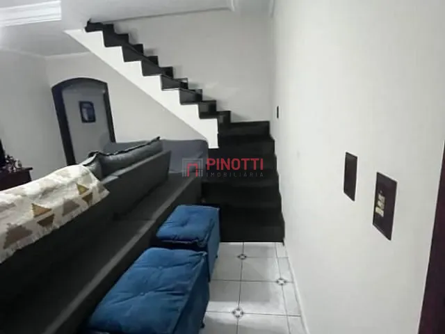 Sobrado 3 quartos e 2 banheiros, à venda, no bairro Parque Selecta(Montanhão) em São Bernardo do Campo