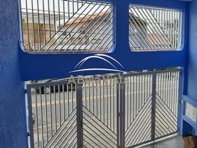 Sobrado com 188m² 3 quartos e 3 banheiros, à venda, no bairro Umuarama em Osasco