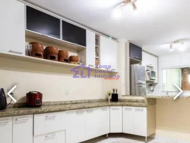 Sobrado com 211m² 3 quartos e 4 banheiros, à venda, no bairro Chácara Mafalda em São Paulo