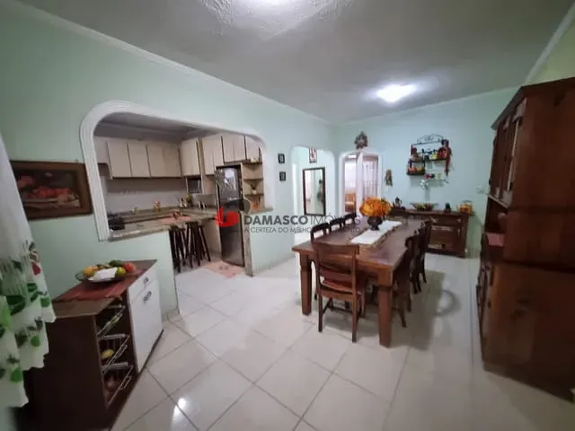 Sobrado com 210m² 3 quartos e 3 banheiros, para alugar, no bairro Prosperidade em São Caetano do Sul