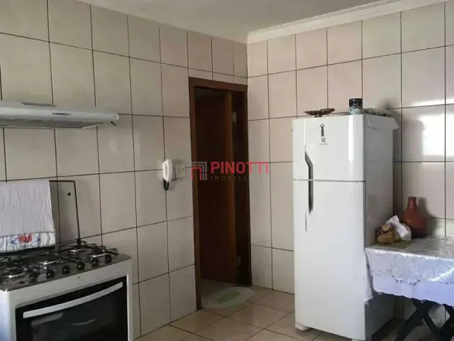 Sobrado 2 quartos e 2 banheiros, à venda, no bairro Ferrazópolis em São Bernardo do Campo