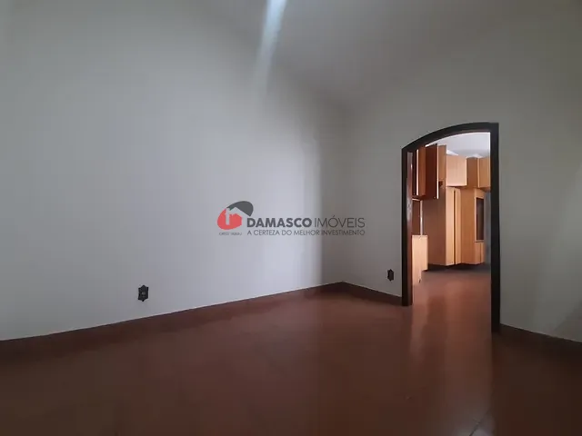 Sobrado com 266m², para alugar, no bairro Santo Antônio em São Caetano do Sul