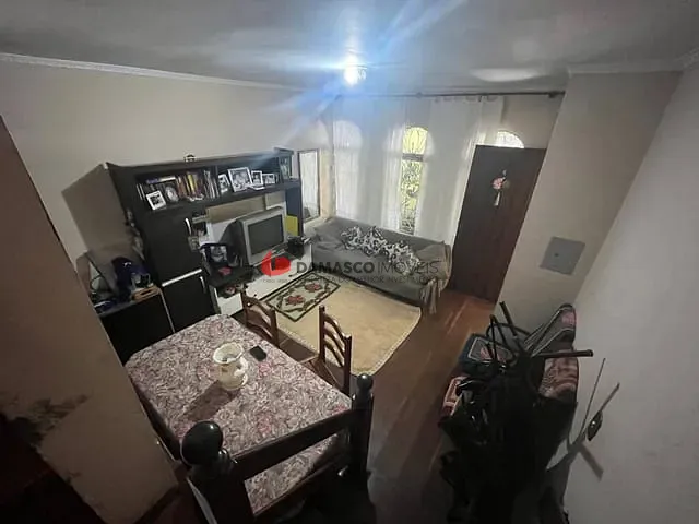 Sobrado 2 quartos e 2 banheiros, à venda, no bairro Santa Maria em Santo André