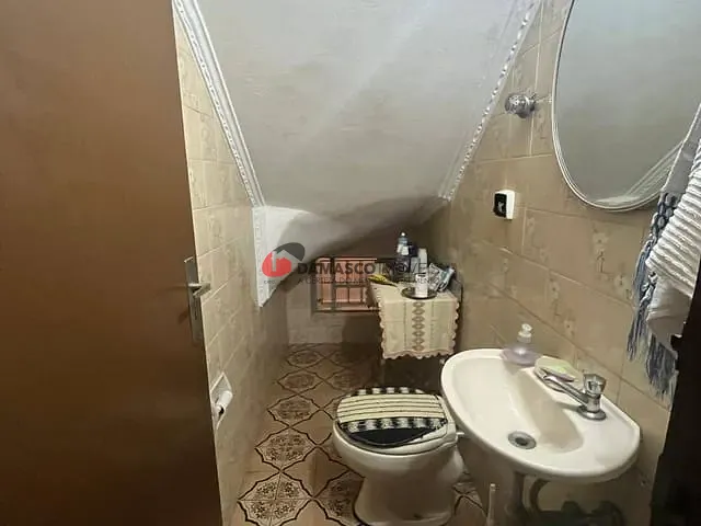 Sobrado 2 quartos e 2 banheiros, à venda, no bairro Santa Maria em Santo André