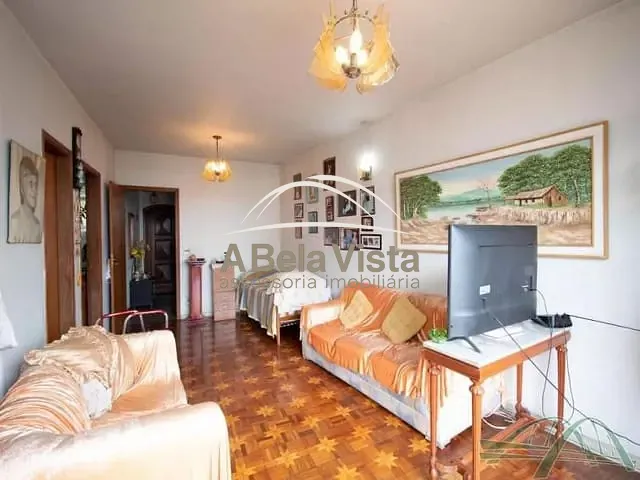 Sobrado com 195m² 3 quartos e 2 banheiros, à venda, no bairro Vila Campesina em Osasco
