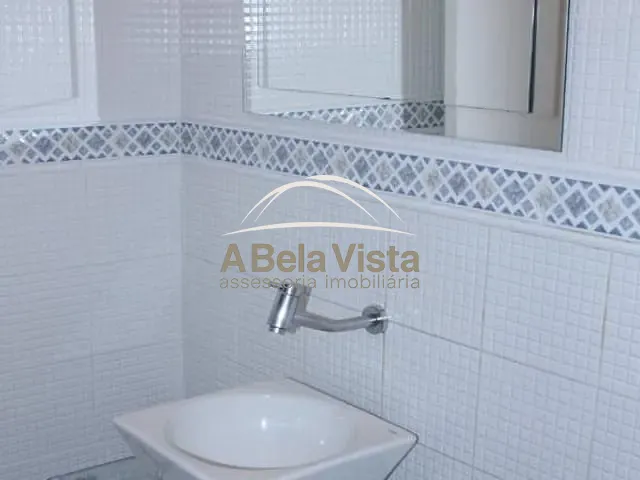 Sobrado 3 quartos e 4 banheiros, à venda, no bairro Km 18 em Osasco