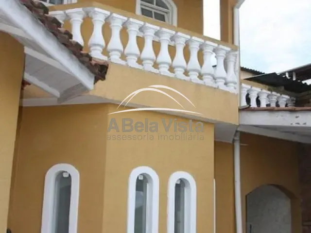 Sobrado 3 quartos e 4 banheiros, à venda, no bairro Km 18 em Osasco