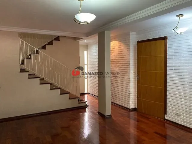 Sobrado com 181m² 3 quartos e 3 banheiros, à venda, no bairro Campestre em Santo André