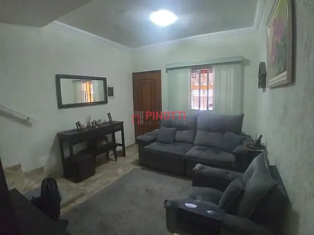 Sobrado 2 quartos e 1 banheiro, à venda, no bairro Baeta Neves em São Bernardo do Campo