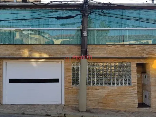 Sobrado 3 quartos e 2 banheiros, à venda, no bairro Vila Planalto em São Bernardo do Campo