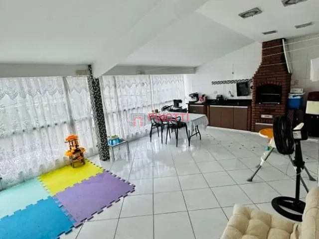 Sobrado 3 quartos e 2 banheiros, à venda, no bairro Vila Planalto em São Bernardo do Campo