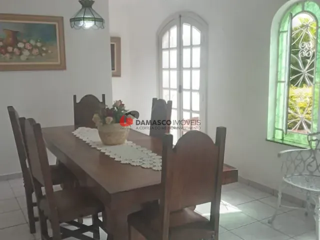 Sobrado com 272m² 3 quartos e 4 banheiros, à venda, no bairro Osvaldo Cruz em São Caetano do Sul