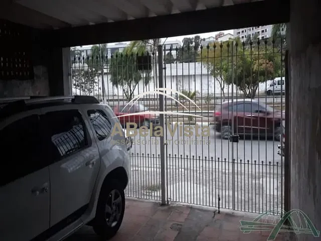 Sobrado com 125m² 2 quartos e 1 banheiro, à venda, no bairro Umuarama em Osasco