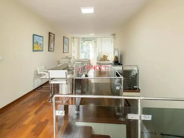 Sobrado 4 quartos e 4 banheiros, à venda, no bairro Jardim Nova Petrópolis em São Bernardo do Campo