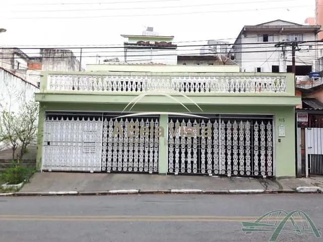 Sobrado com 229m² 6 quartos e 3 banheiros, à venda, no bairro Jaguaribe em Osasco