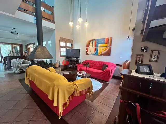 Sobrado 3 quartos e 5 banheiros, à venda, no bairro Campestre em Santo André