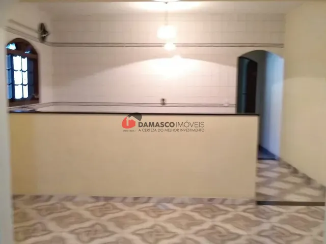 Sobrado 4 quartos e 3 banheiros, à venda, no bairro Vila Guarani em Santo André