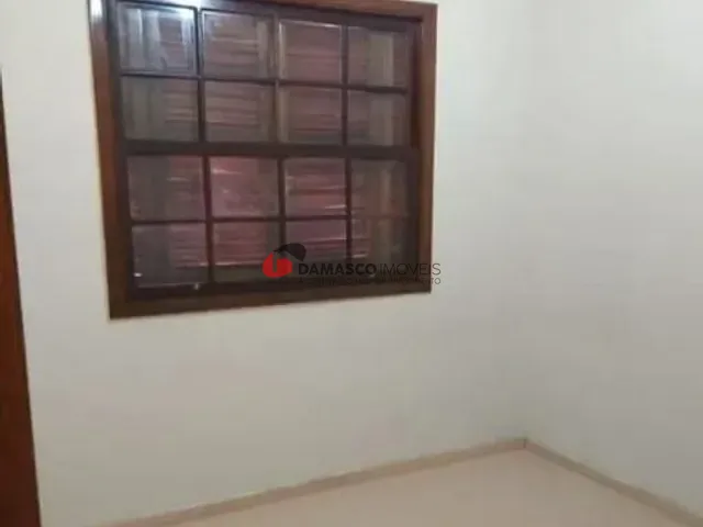 Sobrado 3 quartos e 3 banheiros, à venda, no bairro Jardim Aeroporto em São Paulo