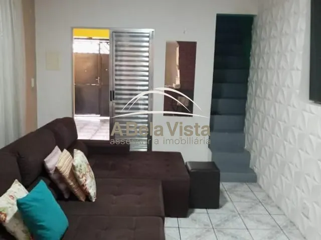 Sobrado com 125m² 3 quartos e 2 banheiros, à venda, no bairro Padroeira em Osasco