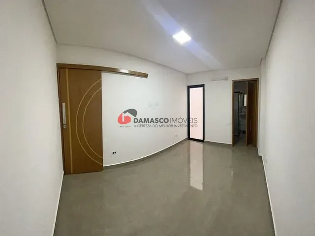 Sobrado 3 quartos e 3 banheiros, à venda, no bairro Barcelona em São Caetano do Sul