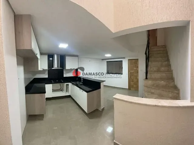 Sobrado 3 quartos e 3 banheiros, à venda, no bairro Barcelona em São Caetano do Sul