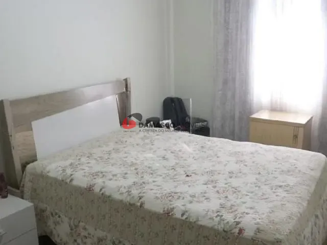 Sobrado 2 quartos e 2 banheiros, à venda, no bairro Olímpico em São Caetano do Sul