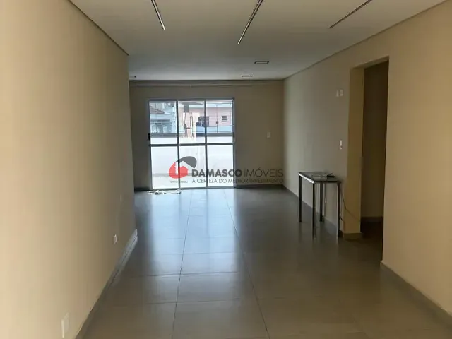 Sobrado com 315m² 4 quartos e 4 banheiros, para alugar, no bairro Barcelona em São Caetano do Sul