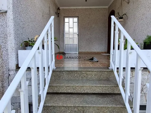 Sobrado 4 quartos e 6 banheiros, à venda, no bairro Jardim São Caetano em São Caetano do Sul