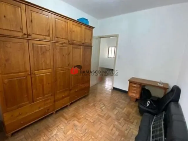 Sobrado com 238m² 3 quartos e 2 banheiros, para alugar, no bairro Santa Paula em São Caetano do Sul