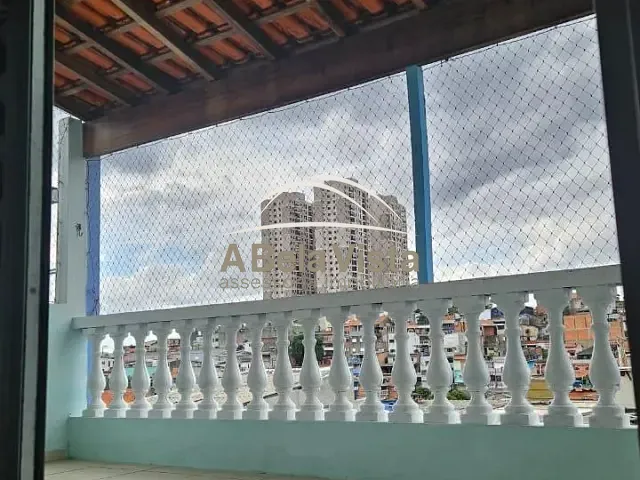 Sobrado com 125m² 3 quartos e 1 banheiro, à venda, no bairro Padroeira em Osasco