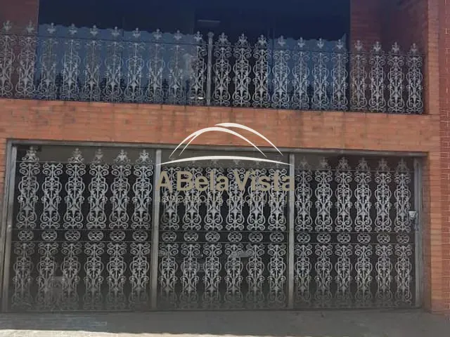 Sobrado com 125m² 2 quartos e 1 banheiro, à venda, no bairro Santo Antônio em Osasco