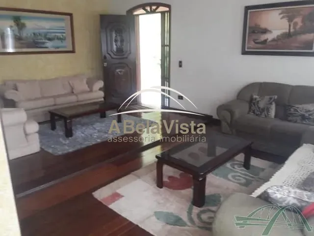 Sobrado com 250m² 6 quartos e 6 banheiros, à venda, no bairro Bela Vista em Osasco