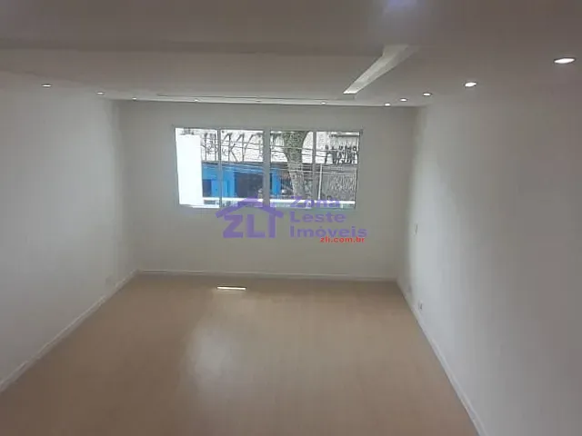 Sobrado com 250m² 3 quartos e 2 banheiros, à venda, no bairro Vila Monumento em São Paulo