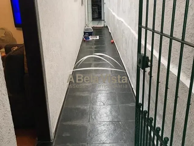 Sobrado com 175m² 4 quartos e 3 banheiros, à venda, no bairro Jardim Herminia em Carapicuíba