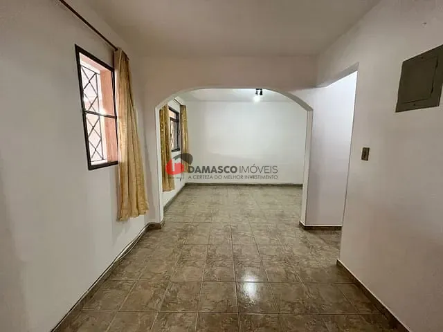 Sobrado 4 quartos e 2 banheiros, à venda, no bairro Mauá em São Caetano do Sul