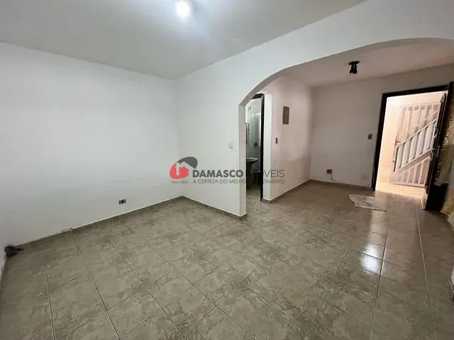 Sobrado 4 quartos e 2 banheiros, à venda, no bairro Mauá em São Caetano do Sul