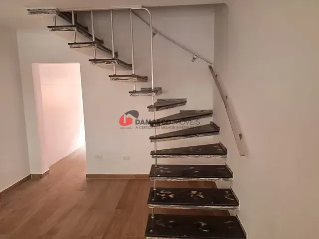 Sobrado 2 quartos e 2 banheiros, à venda, no bairro Vila Bela em São Paulo