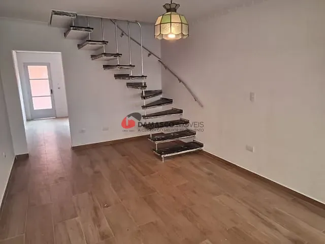 Sobrado 2 quartos e 2 banheiros, à venda, no bairro Vila Bela em São Paulo