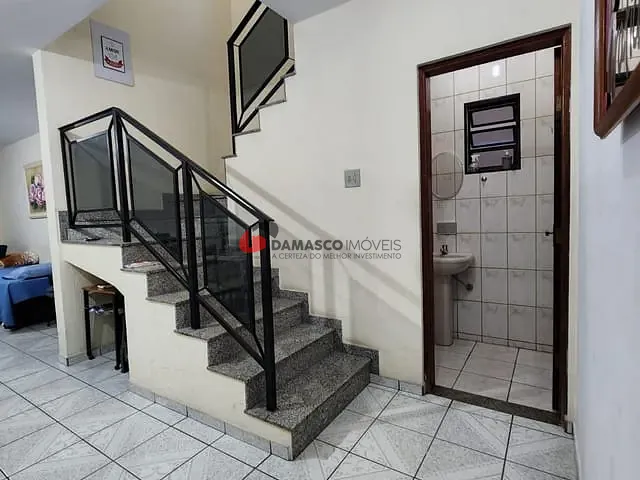 Sobrado 3 quartos e 4 banheiros, à venda, no bairro Osvaldo Cruz em São Caetano do Sul