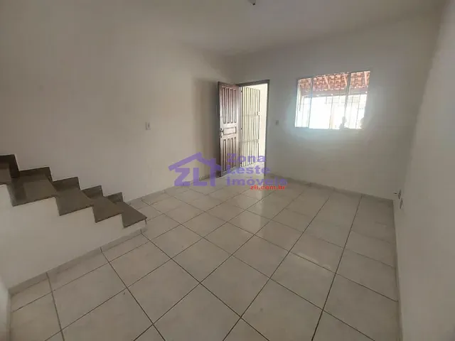 Sobrado com 40m² 2 quartos e 2 banheiros, para alugar, no bairro Itaquera em São Paulo