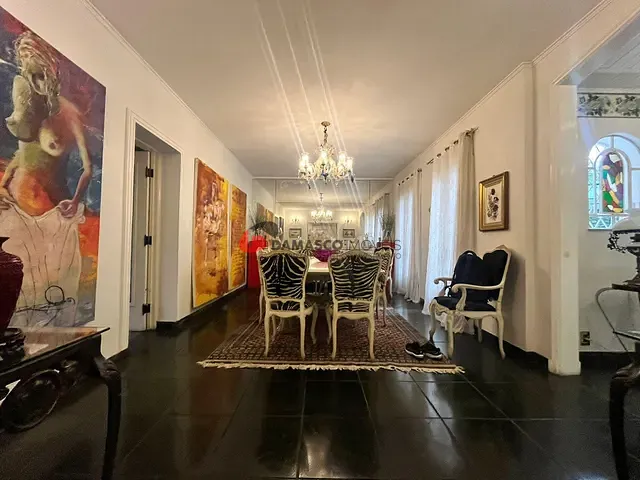 Sobrado 4 quartos e 3 banheiros, à venda, no bairro Jardim São Caetano em São Caetano do Sul